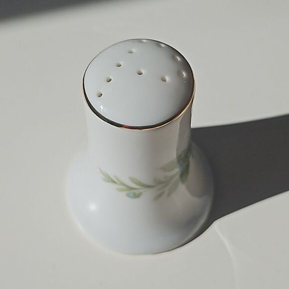 Floral White Reusable Salt and Pepper Shakers with Gold Trim - Picture 4 of 5